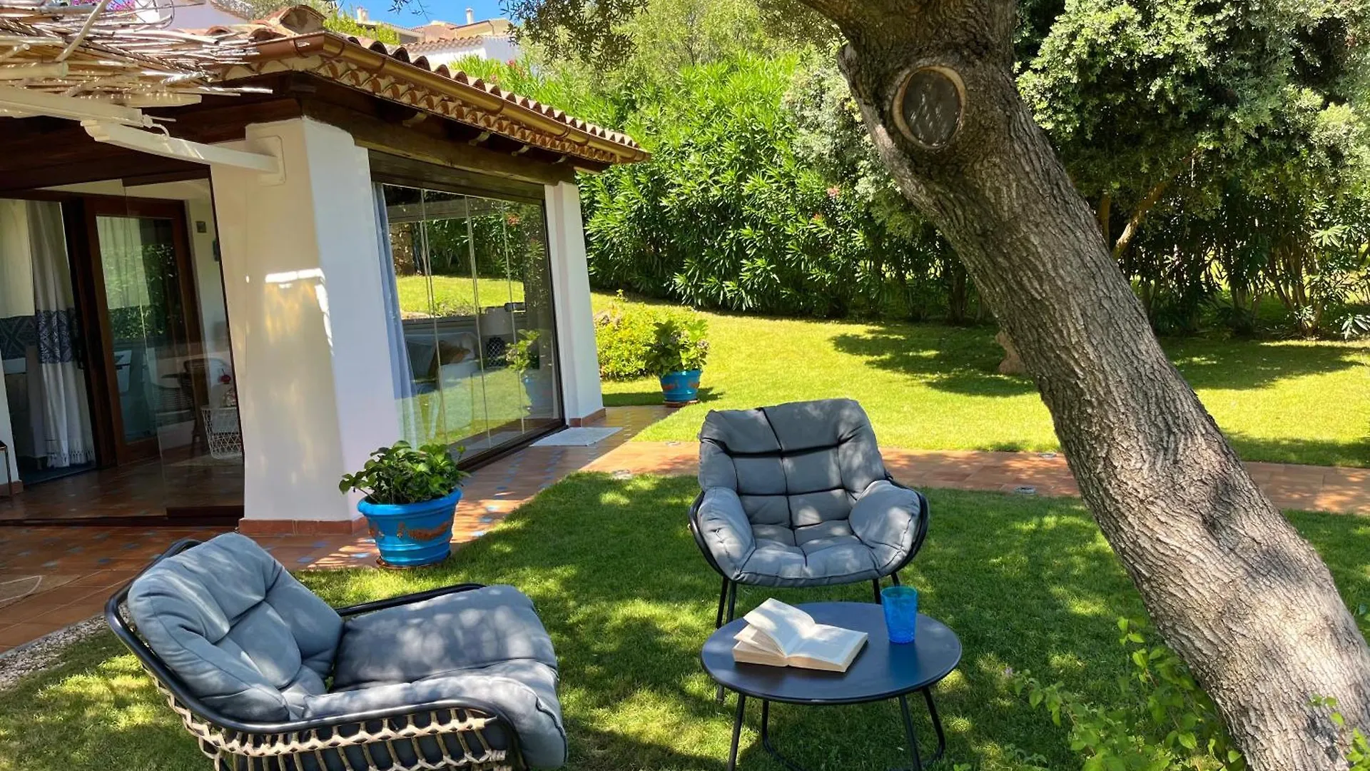 Villa Con Piscina E Vista Mare Tanaunella 0*,  Italy
