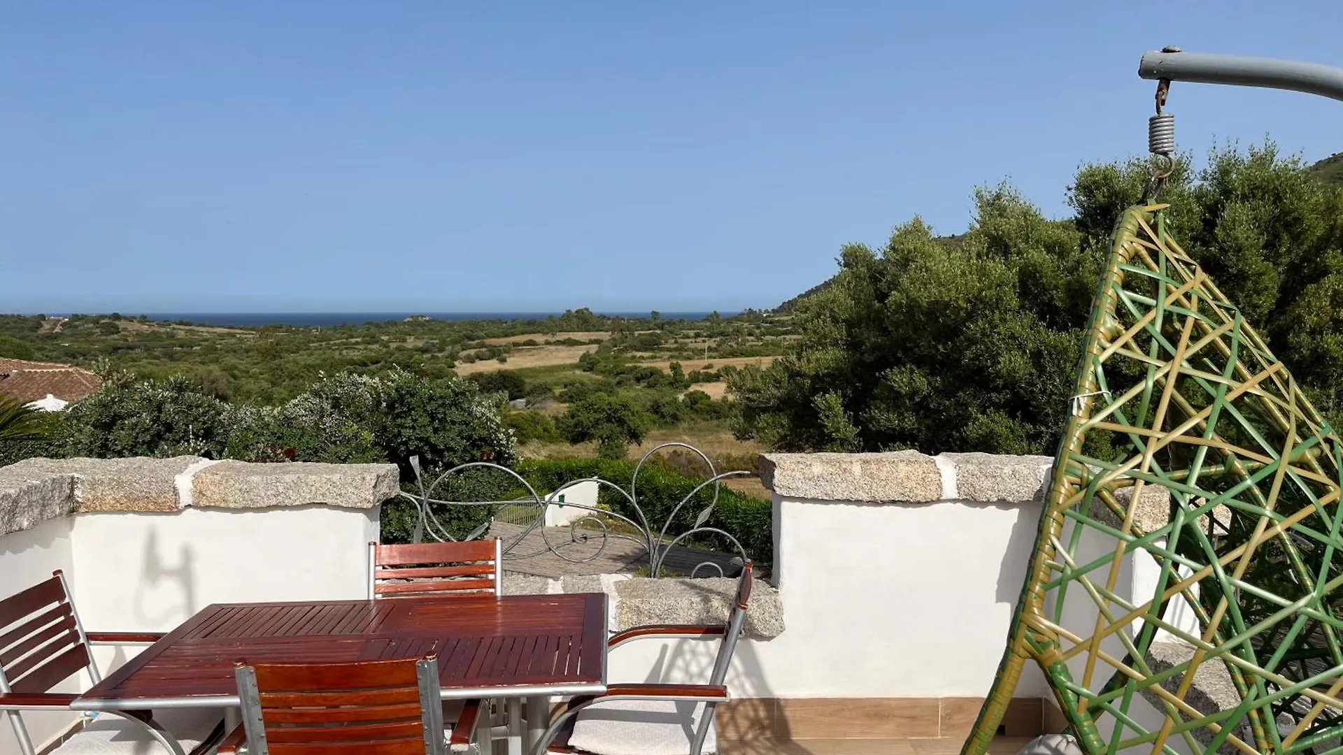 Villa Con Piscina E Vista Mare Tanaunella 0*,