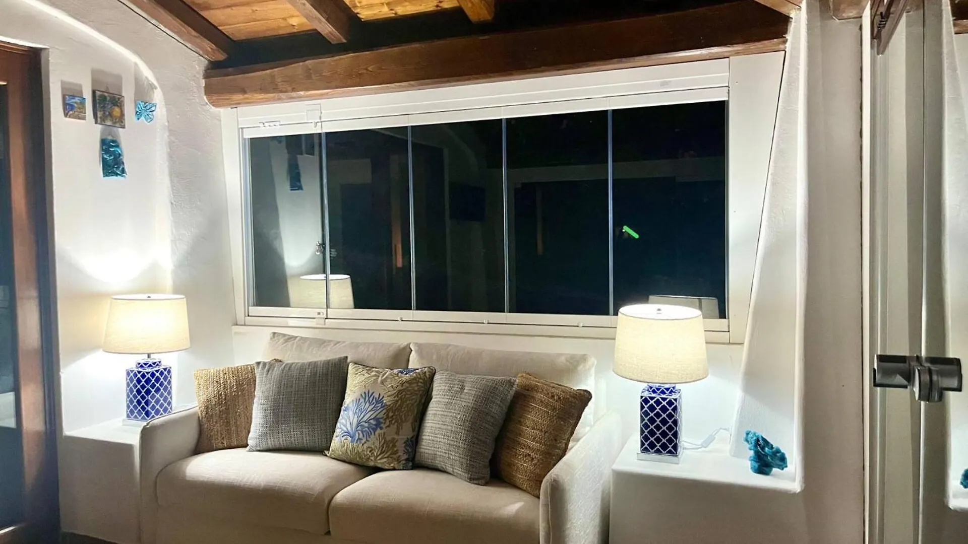 Villa Con Piscina E Vista Mare Tanaunella Prázdninový dům