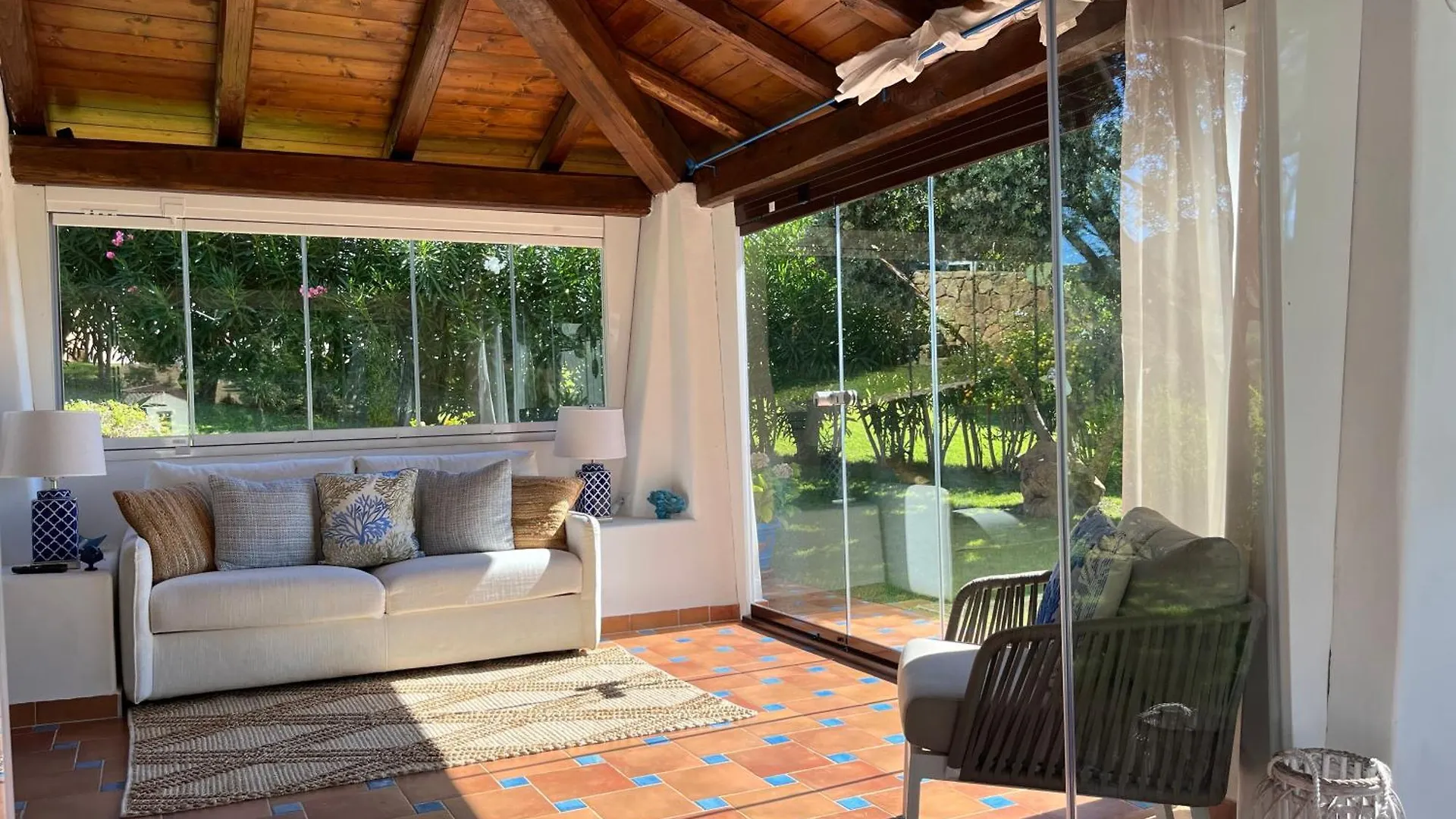 Holiday home Villa Con Piscina E Vista Mare Tanaunella Italy