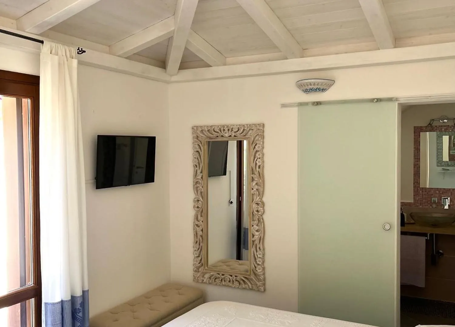 Holiday home Villa Con Piscina E Vista Mare Tanaunella Italy