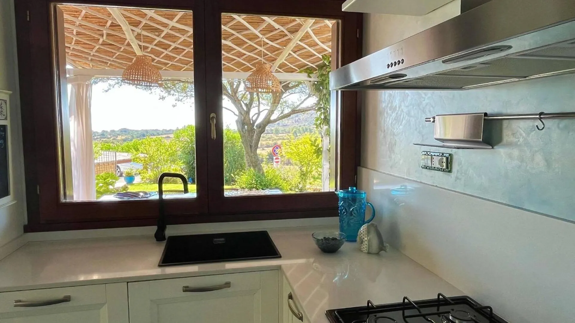 Villa Con Piscina E Vista Mare Tanaunella Holiday home