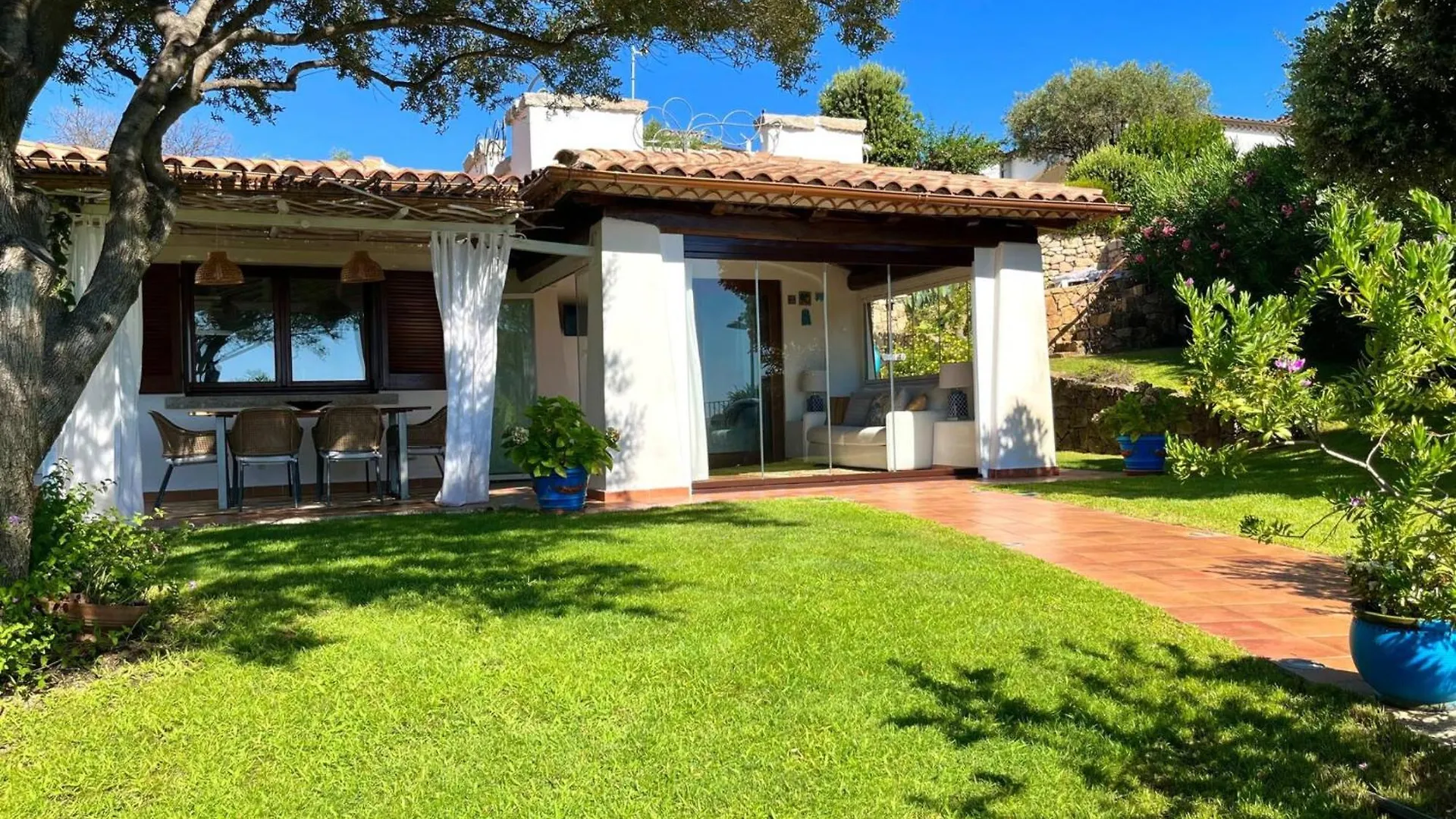 Holiday home Villa Con Piscina E Vista Mare Tanaunella